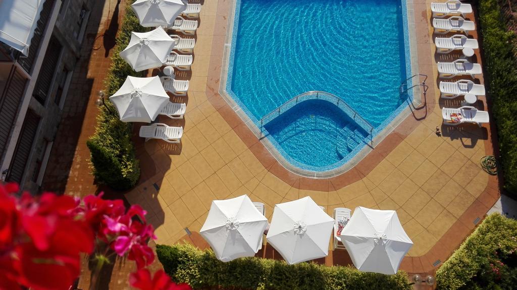 Summer Breeze Apartments Sluneční pobřeží Exteriér fotografie